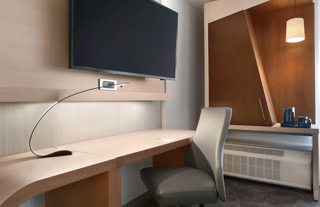Courtyard By Marriott Toronto Mississauga/West-1